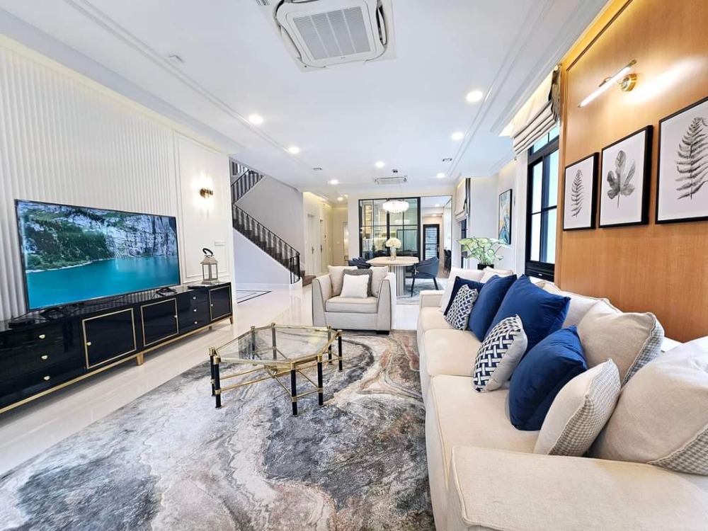 For RentHousePattanakan, Srinakarin : Nantawan rama9 for rent