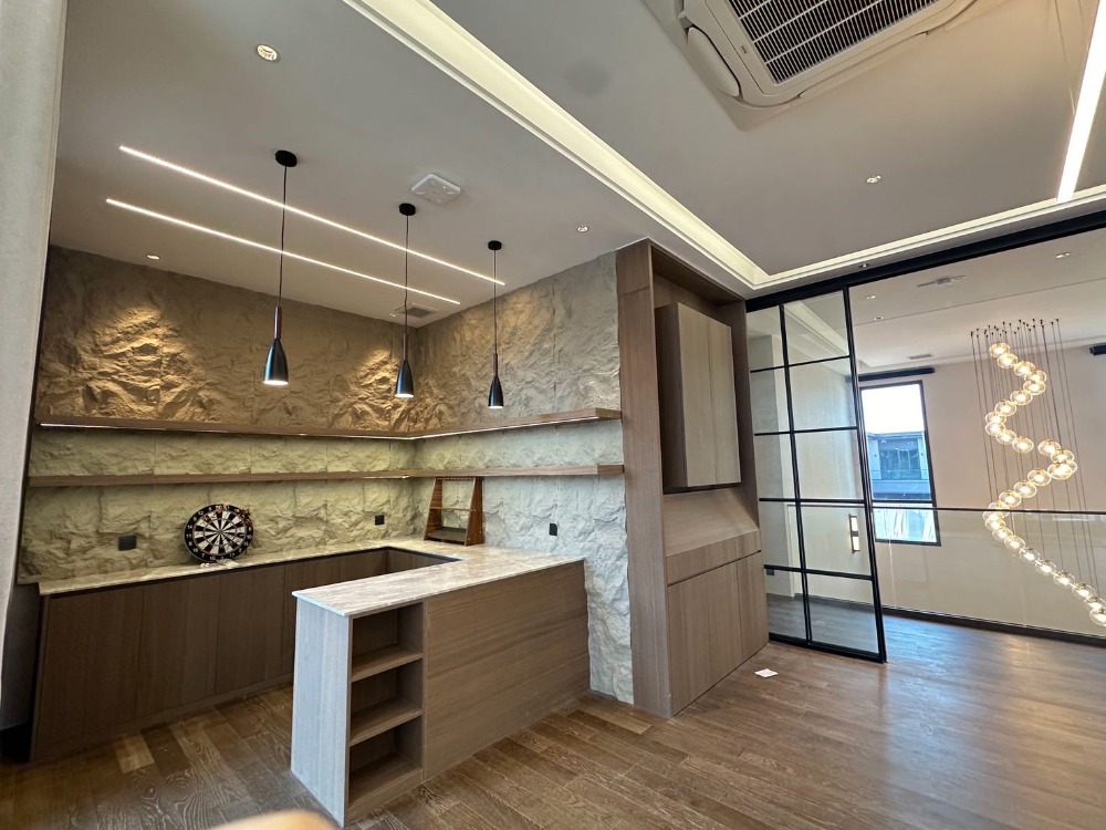 For RentHousePattanakan, Srinakarin : Siraninn residence for rent