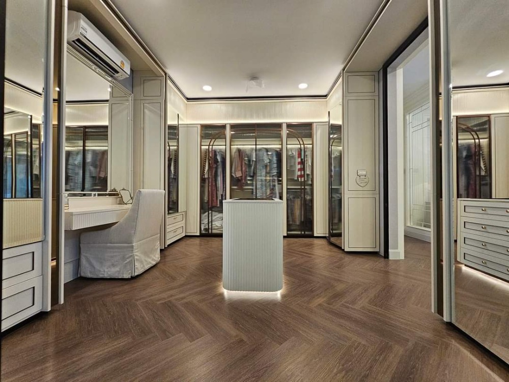 For RentHousePattanakan, Srinakarin : Siraninn residence for rent