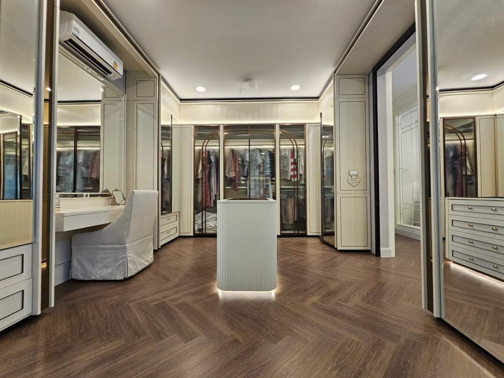 For RentHousePattanakan, Srinakarin : Siraninn residence for rent