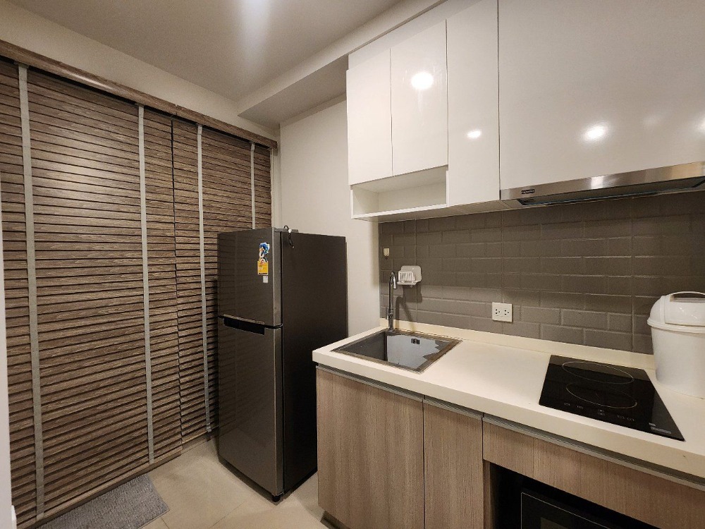 ให้เช่าคอนโดปิ่นเกล้า จรัญสนิทวงศ์ : สถานะตามภาพปก**ห้องว่างแล้วนะครับผม มีเครื่องซักผ้า สภาพใหม่มาก** ให้เช่าคอนโด The Tree Charan 30 (เดอะทรี จรัญ 30) เครื่องใช้ไฟฟ้าครบ SN494.29