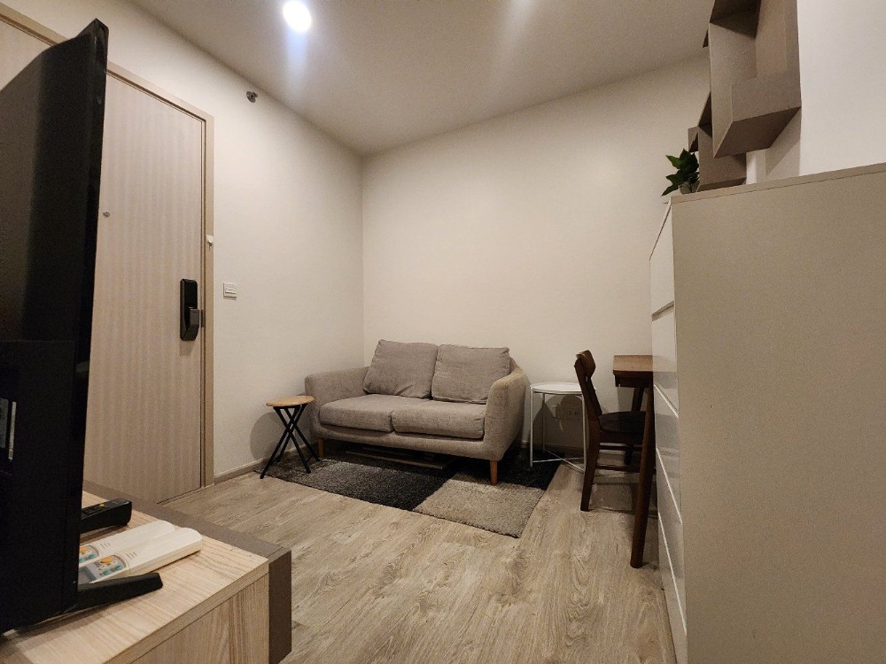 ให้เช่าคอนโดปิ่นเกล้า จรัญสนิทวงศ์ : สถานะตามภาพปก**ห้องว่างแล้วนะครับผม มีเครื่องซักผ้า สภาพใหม่มาก** ให้เช่าคอนโด The Tree Charan 30 (เดอะทรี จรัญ 30) เครื่องใช้ไฟฟ้าครบ SN494.29