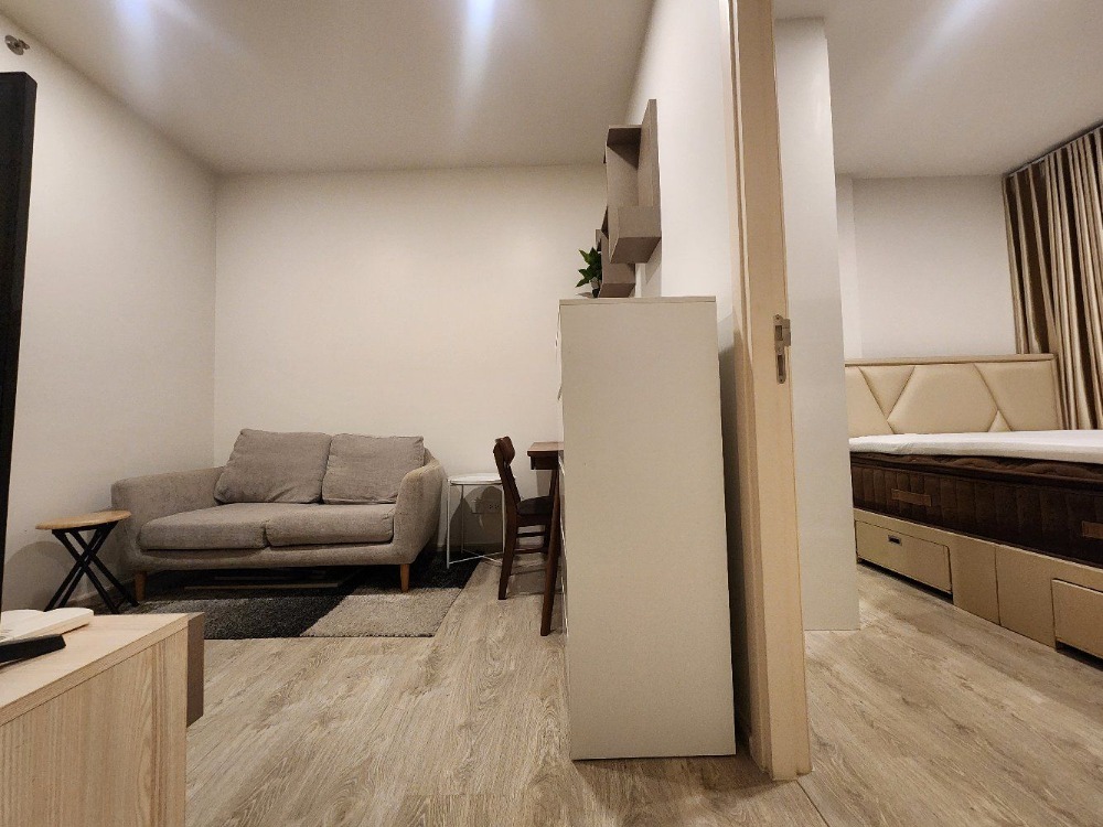 ให้เช่าคอนโดปิ่นเกล้า จรัญสนิทวงศ์ : สถานะตามภาพปก**ห้องว่างแล้วนะครับผม มีเครื่องซักผ้า สภาพใหม่มาก** ให้เช่าคอนโด The Tree Charan 30 (เดอะทรี จรัญ 30) เครื่องใช้ไฟฟ้าครบ SN494.29