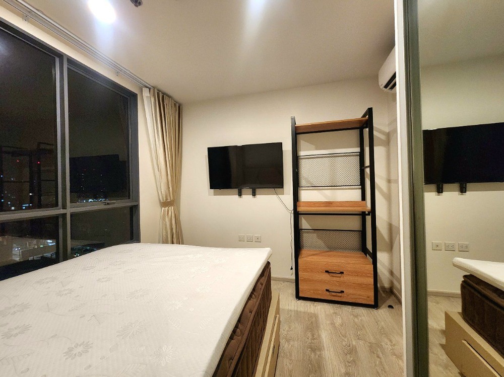 ให้เช่าคอนโดปิ่นเกล้า จรัญสนิทวงศ์ : สถานะตามภาพปก**ห้องว่างแล้วนะครับผม มีเครื่องซักผ้า สภาพใหม่มาก** ให้เช่าคอนโด The Tree Charan 30 (เดอะทรี จรัญ 30) เครื่องใช้ไฟฟ้าครบ SN494.29