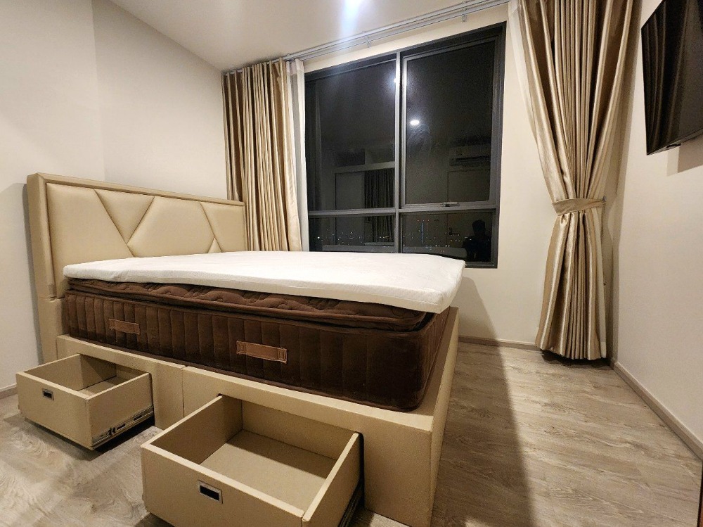 ให้เช่าคอนโดปิ่นเกล้า จรัญสนิทวงศ์ : สถานะตามภาพปก**ห้องว่างแล้วนะครับผม มีเครื่องซักผ้า สภาพใหม่มาก** ให้เช่าคอนโด The Tree Charan 30 (เดอะทรี จรัญ 30) เครื่องใช้ไฟฟ้าครบ SN494.29