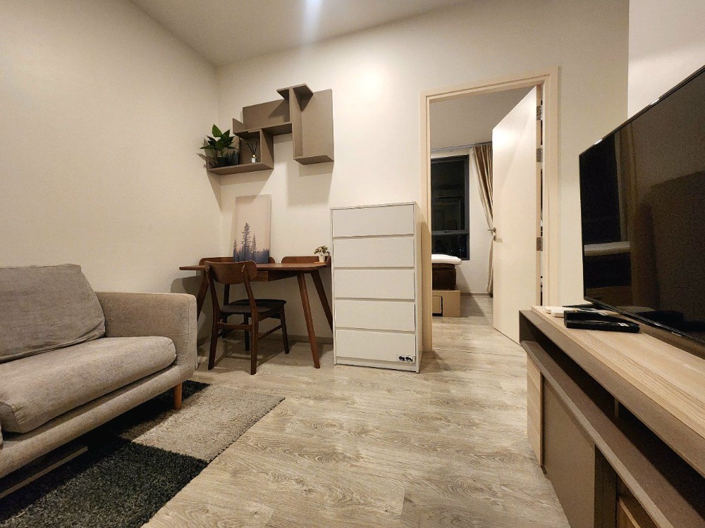 ให้เช่าคอนโดปิ่นเกล้า จรัญสนิทวงศ์ : สถานะตามภาพปก**ห้องว่างแล้วนะครับผม มีเครื่องซักผ้า สภาพใหม่มาก** ให้เช่าคอนโด The Tree Charan 30 (เดอะทรี จรัญ 30) เครื่องใช้ไฟฟ้าครบ SN494.29