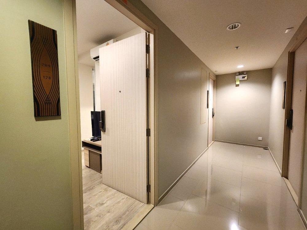 ให้เช่าคอนโดปิ่นเกล้า จรัญสนิทวงศ์ : สถานะตามภาพปก**ห้องว่างแล้วนะครับผม มีเครื่องซักผ้า สภาพใหม่มาก** ให้เช่าคอนโด The Tree Charan 30 (เดอะทรี จรัญ 30) เครื่องใช้ไฟฟ้าครบ SN494.29