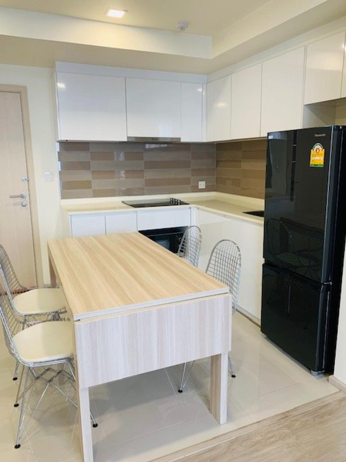 For RentCondoRama9, Petchburi, RCA : Ready to move in! Maestro 03 condominium at Ratchada-Rama 9, 2 bedrooms in the city centerRent 39,000 baht/month, near MRT Rama 9, convenient for every lifestyle!