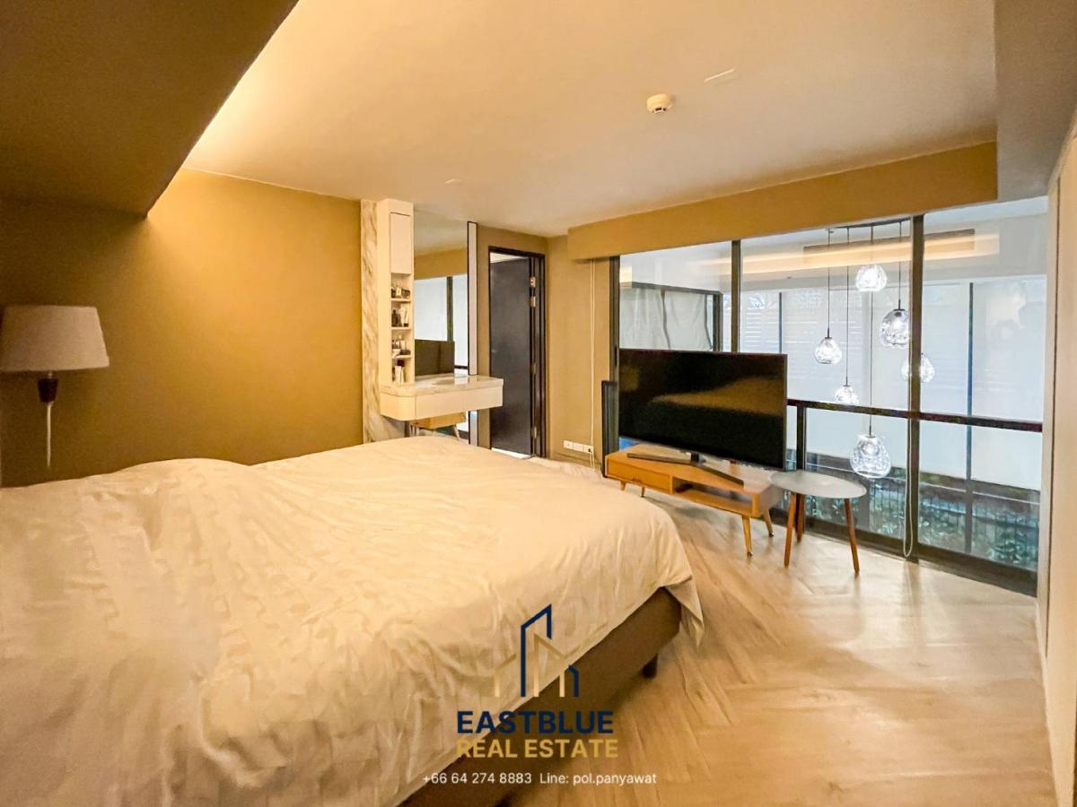 ขายคอนโดสมุทรปราการ สำโรง : 03/04/2026, รวมค่าโอนสุดหรู! Condo 2 ห้องนอน Siamese Gioia ใจกลางพร้อมพงษ์ 
ขาย 12 ล้าน หรือเช่า 50,000 บ./ด. ใกล้ BTS/MRT เดินทางสะดวก! 0642748883