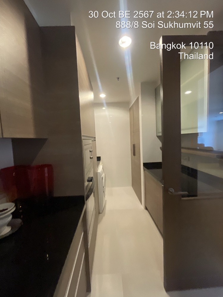 For RentCondoSukhumvit, Asoke, Thonglor :  For rent!✨Modern unit 3bedroom Huge size and Fully furnished, Good location in heart of thonglor