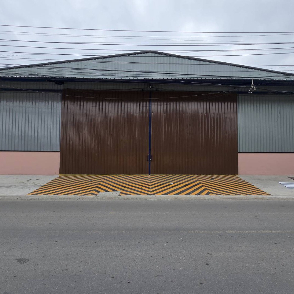 ให้เช่าโกดังพระราม 5 ราชพฤกษ์ บางกรวย : โกดังให้เช่า 110 - 200 ตร.ม. ทำเลดี ราคาถูก ย่านโฮมโปรราชพฤกษ์-วงเวียนพระราม 5 เซนทรัลเวสวิลล์ บางกรวย นนทบุรี