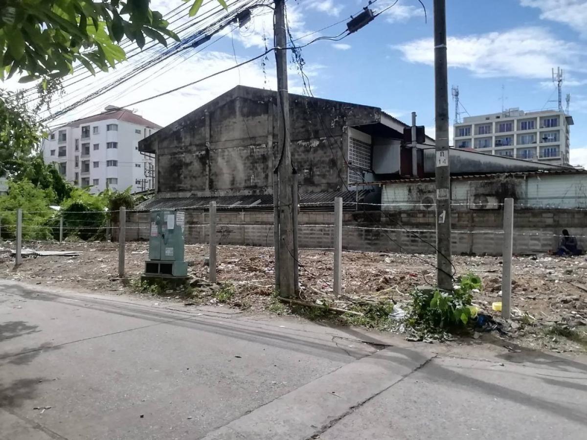 For SaleLandOnnut, Udomsuk : Land for sale, Sukhumvit 101/1, Wachiratham Sathit 18, near True Digital