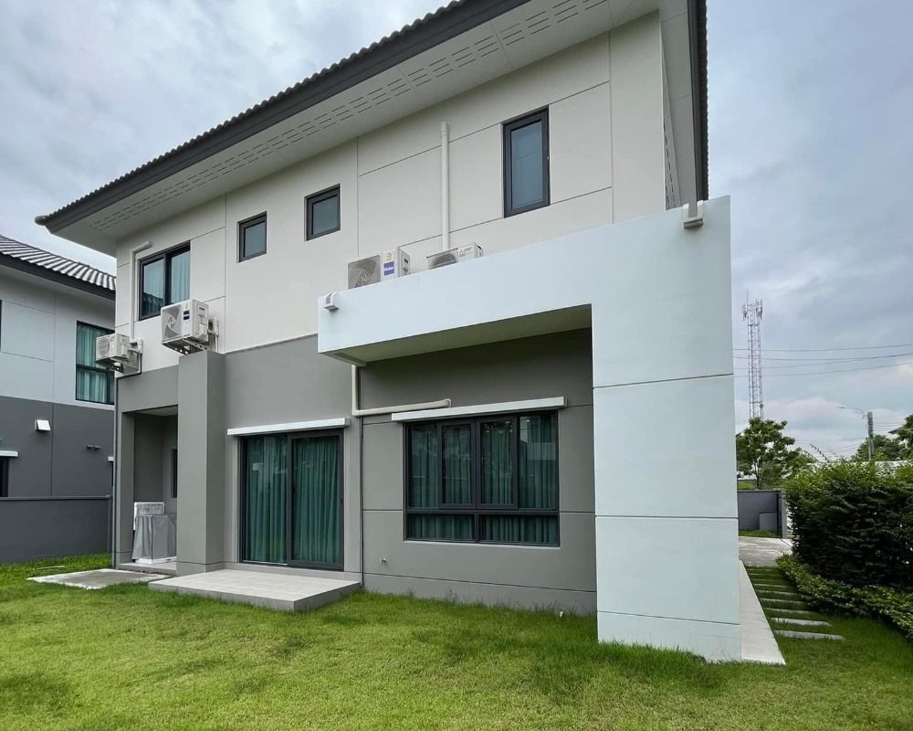 For RentHouseVipawadee, Don Mueang, Lak Si : Centro Vibhavadi ✨ Luxurious home with a location in the heart of the city.