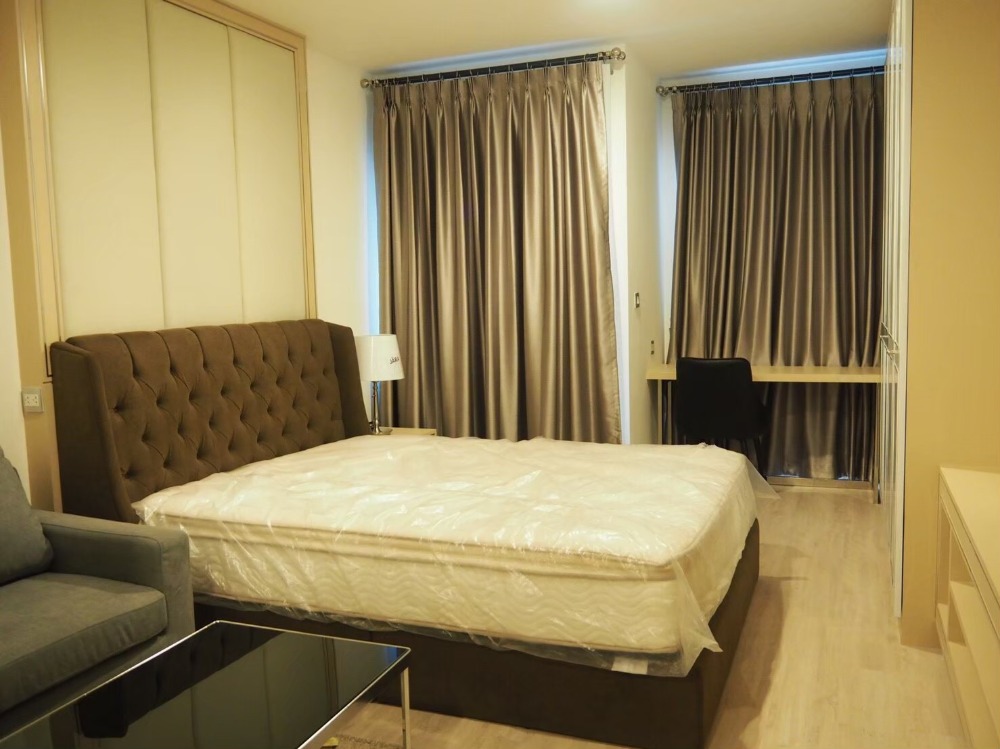 For SaleCondoRatchathewi,Phayathai : Rhythm Rangnam【𝐒𝐄𝐋𝐋】🔥 Condo, studio room, modern style, with built-in furniture, ready to move in!! 🔥 Contact Line ID: @hacondo