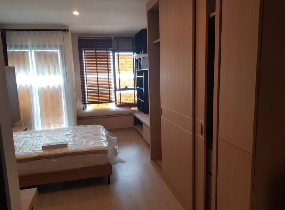 For SaleCondoRatchathewi,Phayathai : Rhythm Rangnam【𝐒𝐄𝐋𝐋】🔥 Studio room for city people, comfortable and modern, fully built-in, ready to move in!! 🔥 Contact Line ID: @hacondo