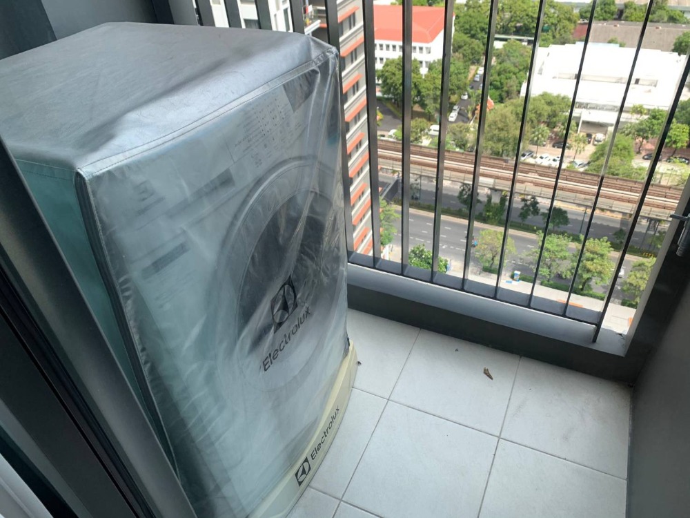 For SaleCondoRatchathewi,Phayathai : Rhythm Rangnam【𝐒𝐄𝐋𝐋】🔥 Studio room for city people, comfortable and modern, fully built-in, ready to move in!! 🔥 Contact Line ID: @hacondo