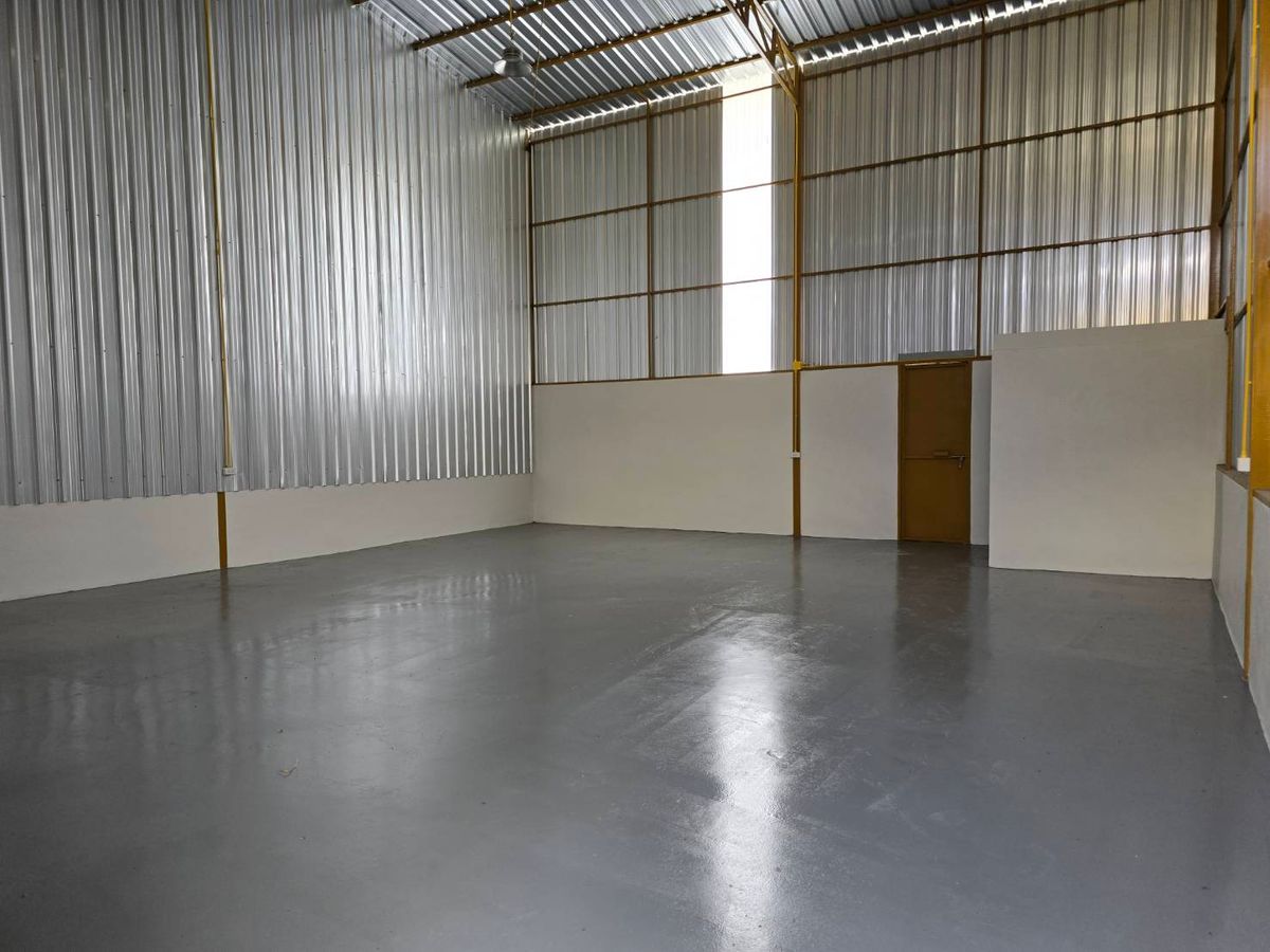 ให้เช่าโกดังพระราม 5 ราชพฤกษ์ บางกรวย : โกดังให้เช่า 110 - 200 ตร.ม. ทำเลดี ราคาถูก ย่านโฮมโปรราชพฤกษ์-วงเวียนพระราม 5 เซนทรัลเวสวิลล์ บางกรวย นนทบุรี