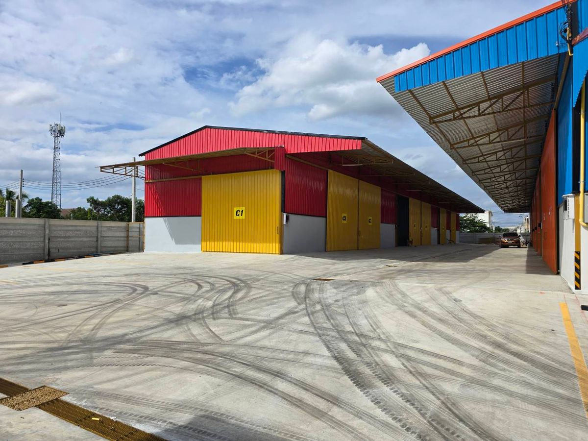 ให้เช่าโกดังพระราม 5 ราชพฤกษ์ บางกรวย : โกดังให้เช่า 110 - 200 ตร.ม. ทำเลดี ราคาถูก ย่านโฮมโปรราชพฤกษ์-วงเวียนพระราม 5 เซนทรัลเวสวิลล์ บางกรวย นนทบุรี