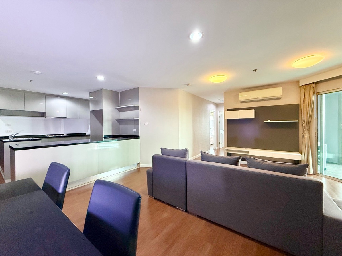 For SaleCondoRama9, Petchburi, RCA : Selling the cheapest price in the building, very new room ✨ Belle Grand Rama 9, 2 bed 2 bath 100.27 Sq.m. 10.5 million baht Call 0922462653 Donut