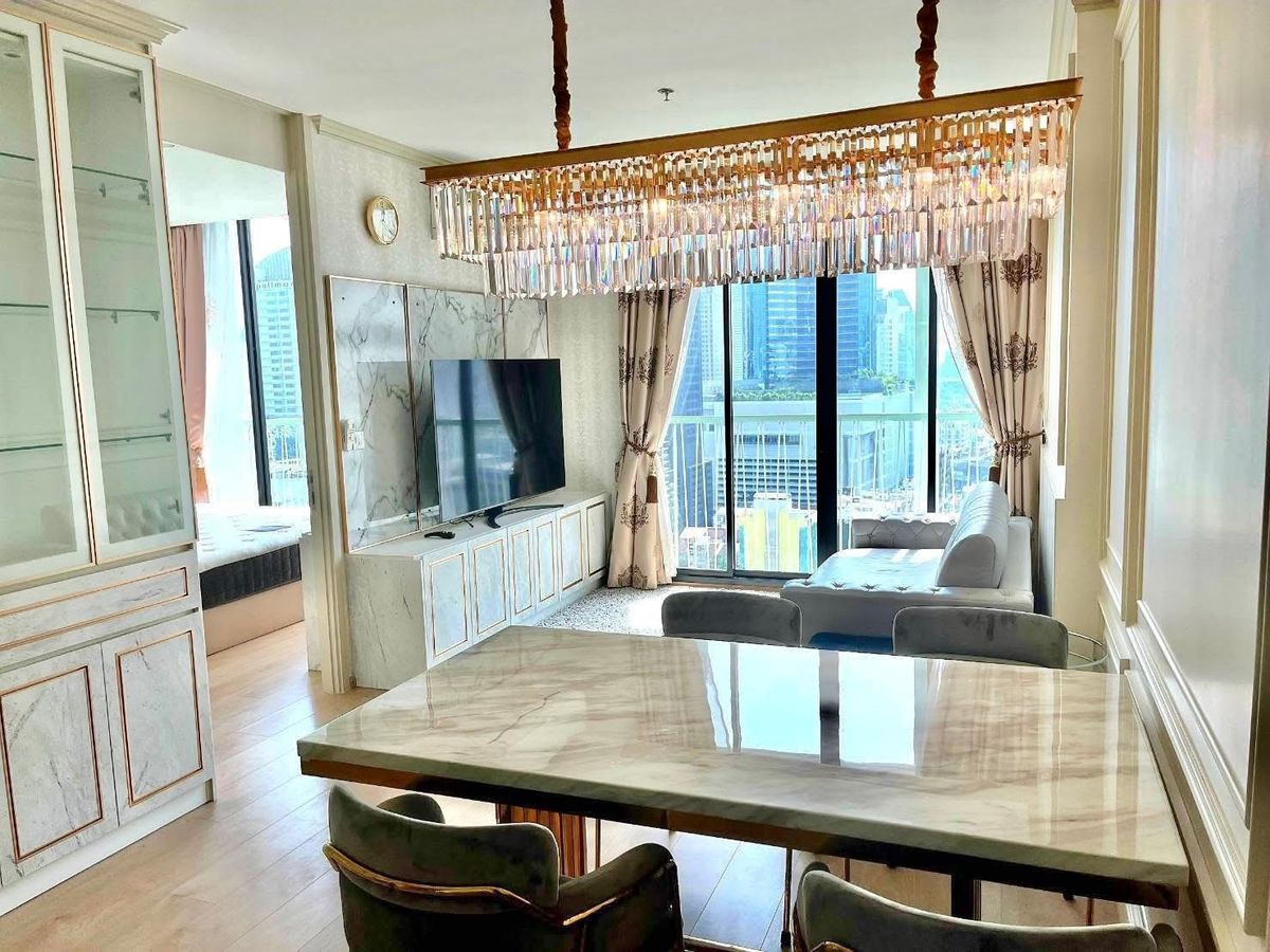 For RentCondoSukhumvit, Asoke, Thonglor : For rent: Noble Recole Sukhumvit 19. For more information, add Line ID: @glorious1 (with @)
