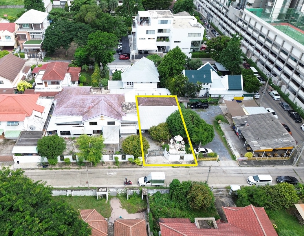 For SaleFactoryNonthaburi, Bang Yai, Bangbuathong : Cosmetics manufacturing factory for sale in prime Muang Thong Thani location — ready to start operations immediately