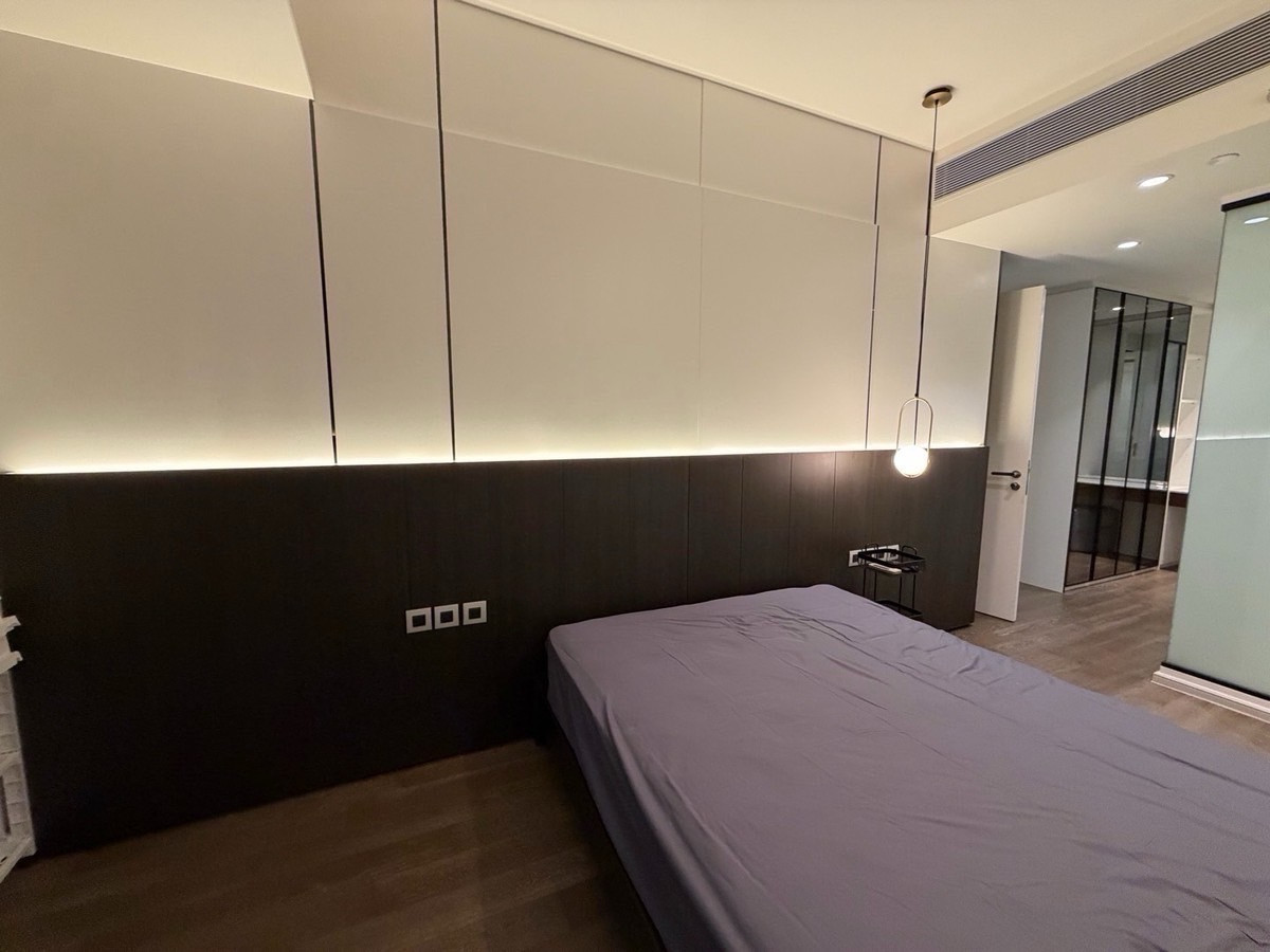 For RentCondoSukhumvit, Asoke, Thonglor : Muniq Sukhumvit 23 pet friendly unit 🐶🐈 3 bedroom 147sqm super rare unit big size for rent only 130,000 please contact 0816878954