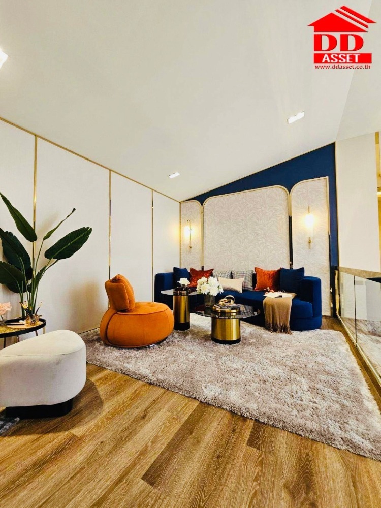 For SaleHome OfficePattanakan, Srinakarin : For sale: 3.5-storey home office, Chanyada Biz Place, Srinakarin - On Nut, Chaloem Prakiat Rama 9, new project, near Paradise Park shopping mall, code: T8094