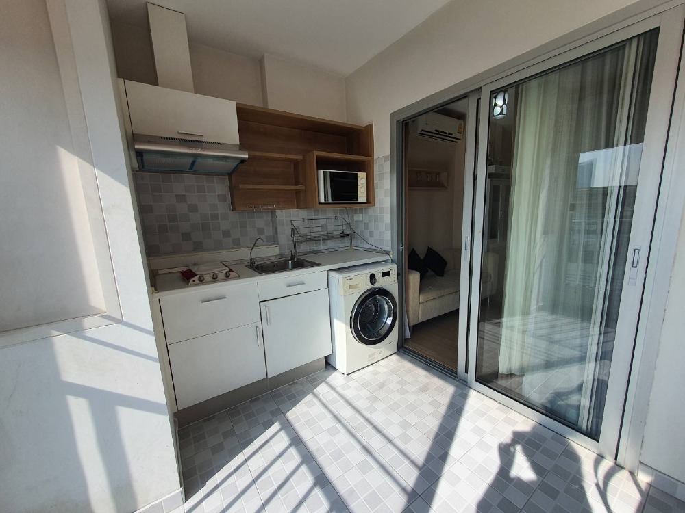 ขายคอนโดเกษตรศาสตร์ รัชโยธิน : ให้เช่า / ขายขาดทุน !!! คอนโด เซ็นทริค ซีน รัชวิภา 42 ตรม ห้องสวย สภาพดี พร้อมอยู่ ใกล้ ฺBTS วงศ์สว่าง