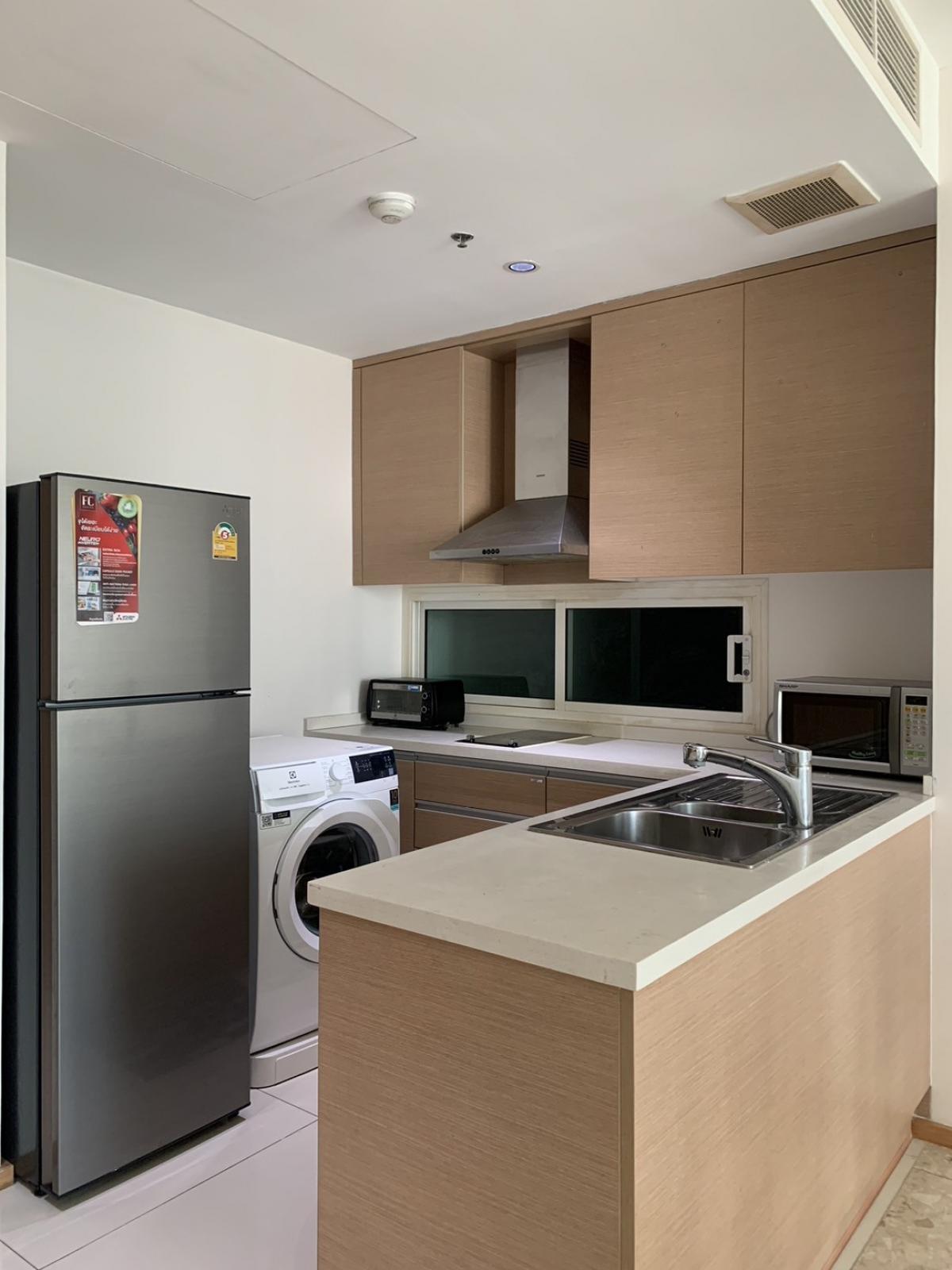 For RentCondoSathorn, Narathiwat : The Empire Place | ให้เช่า 1 ห้องนอนแต่งเรียบร้อย น่าอยู่ Cozy วิวเมือง ใกล้รถไฟฟ้าบีทีเอส