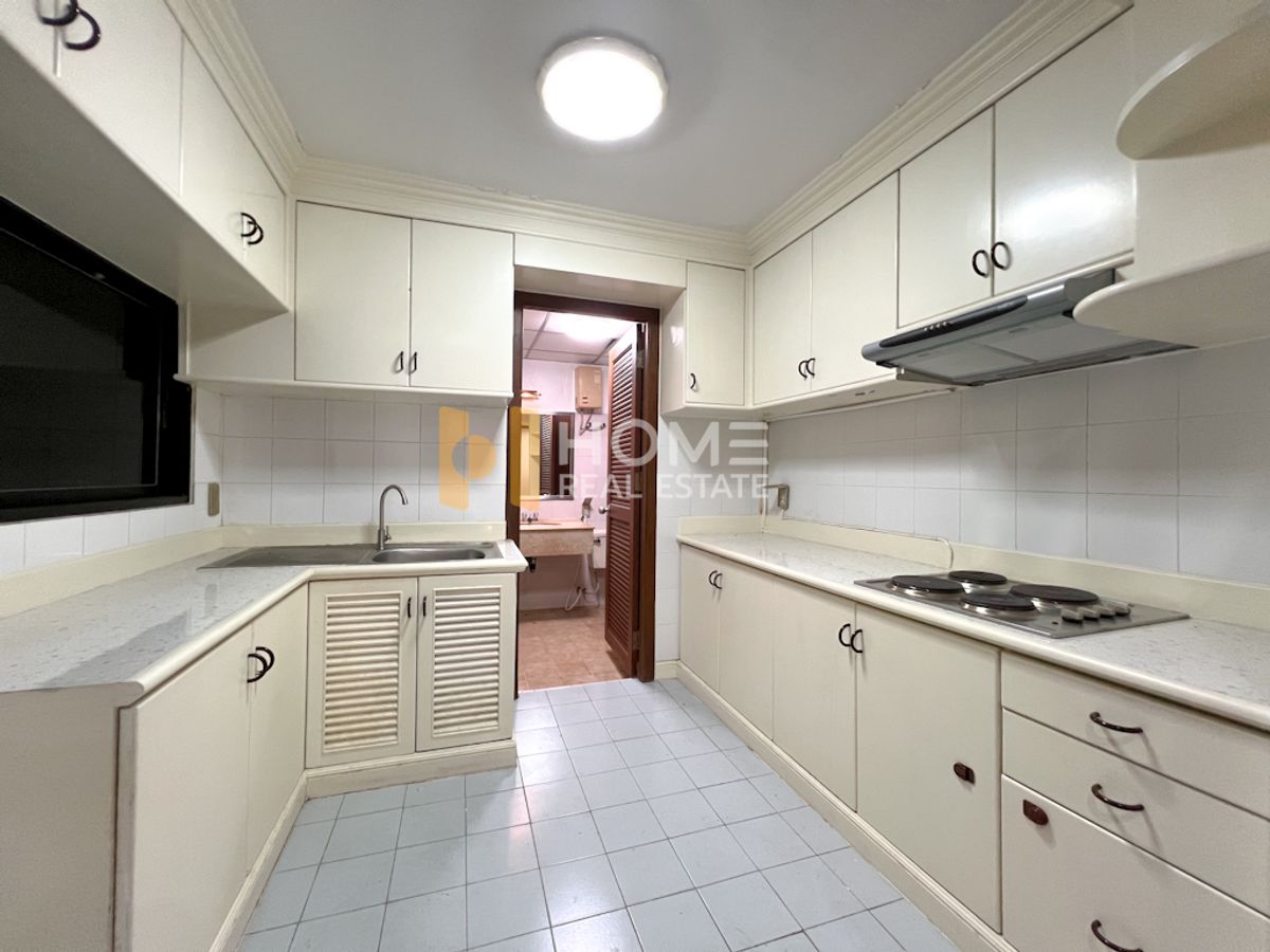 ขายคอนโดสุขุมวิท อโศก ทองหล่อ : ห้องใหญ่ ติด BTS ✨ Acadamia Grand Tower / 2 Bedrooms (FOR SALE), อคาเดเมีย แกรนด์ ทาวเวอร์ / 2 ห้องนอน (ขาย) PINP120