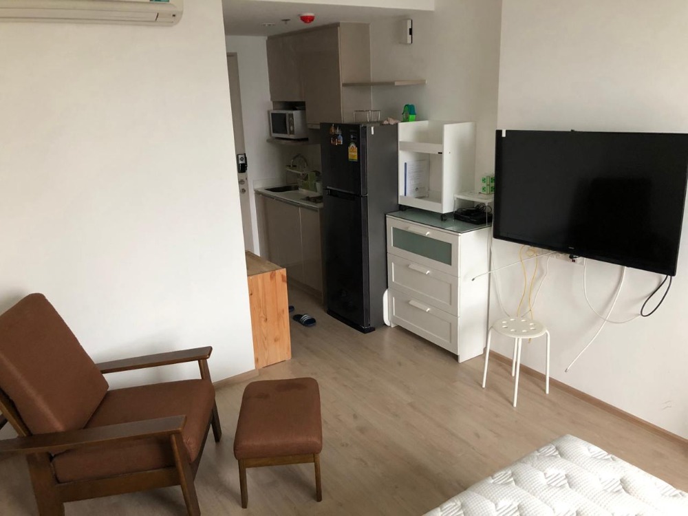 For RentCondoSiam Paragon ,Chulalongkorn,Samyan : Ideo Q Chula Samyan【𝐑𝐄𝐍𝐓】🔥 Popular condo for Chula students modern style Fully furnished, near MRT Samyan 🔥 Contact Line ID: @hacondo