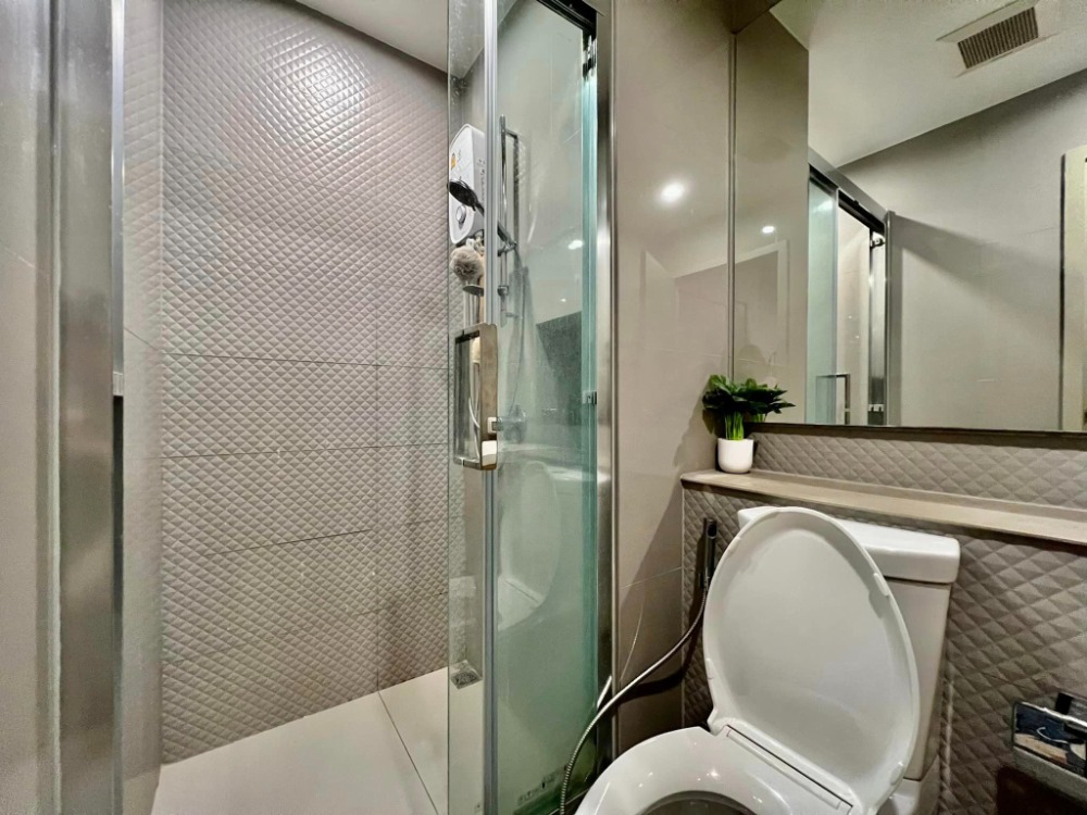 ขายคอนโดท่าพระ ตลาดพลู วุฒากาศ : The Privacy Thaphra Interchange【𝐒𝐄𝐋𝐋】🔥 คอนโดสไตล์มินิมอล เรียบง่ายแต่แฝงไปด้วยความหรูหราและการใช้งานที่ลงตัว 🔥 ติดต่อไลน์ไอดี: @hacondo