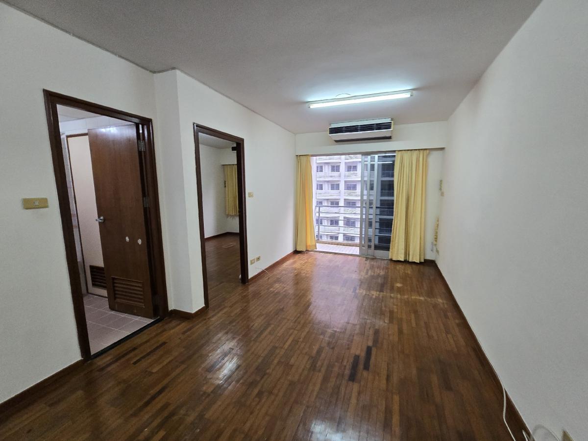 For RentCondoRama3 (Riverside),Satupadit : For rent: empty room, 1 bedroom, 1 bathroom, only 8,500._