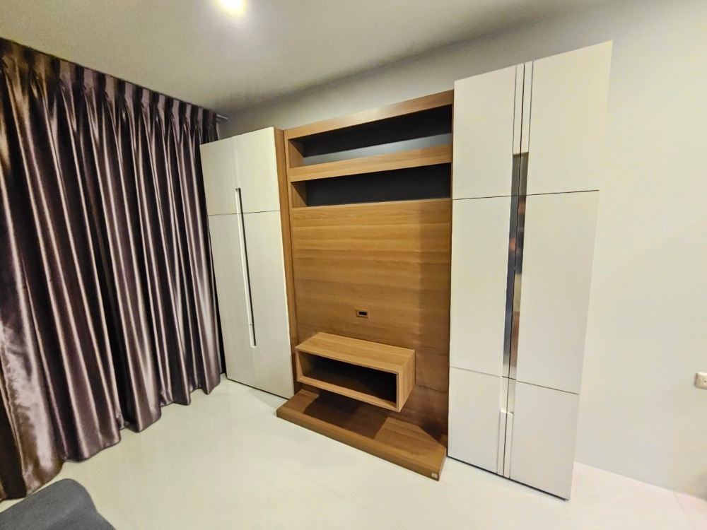 ขายคอนโดวงเวียนใหญ่ เจริญนคร : Tourmaline Gold Sathorn Taksin【𝐒𝐄𝐋𝐋】🔥 คอนโดสไตล์โมเดิร์น ตอบโจทย์ชีวิตสะดวก ใกล้ BTS และสถานีสำคัญ พร้อมอยู่ 🔥 ติดต่อไลน์ไอดี: @hacondo