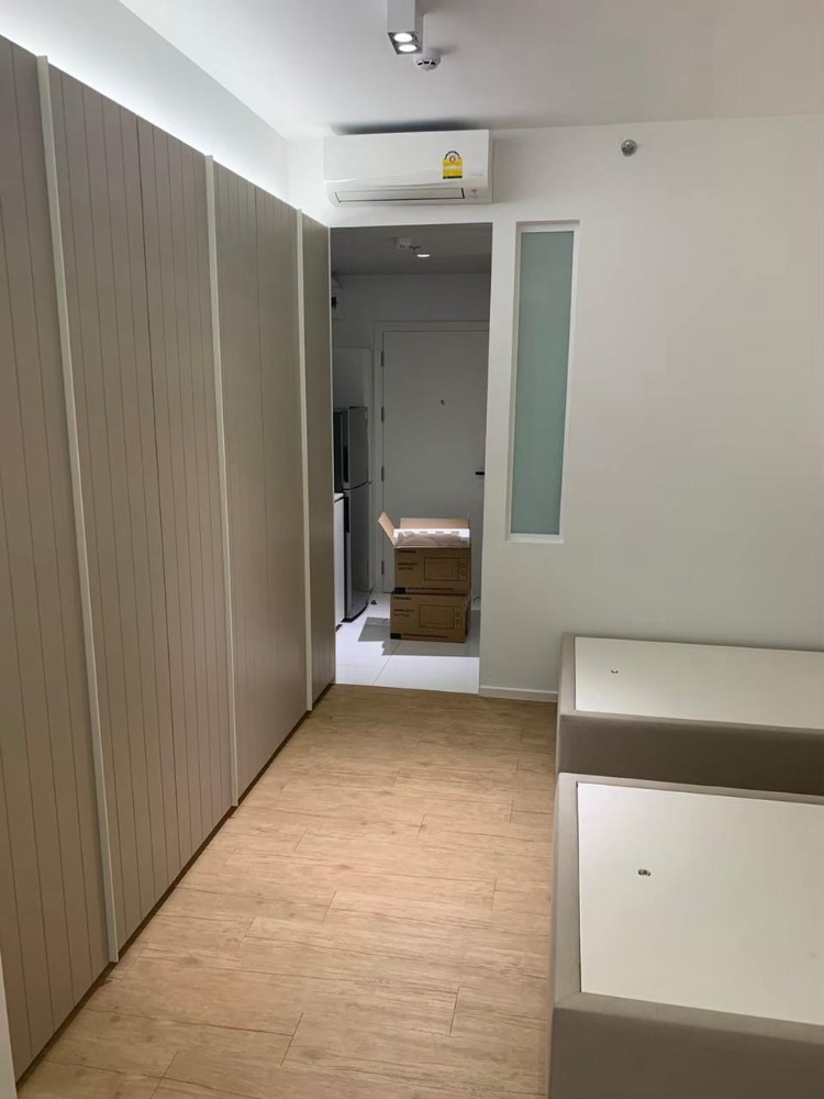 ขายคอนโดสยาม จุฬา สามย่าน : Triple Y Residence【𝐒𝐄𝐋𝐋 & 𝐑𝐄𝐍𝐓】🔥 มุมสงบในเมืองใหญ่ คอนโดสไตล์โมเดิร์น เฟอร์นิเจอร์แน่น พร้อมอยู่ 🔥 ติดต่อไลน์ไอดี: @hacondo