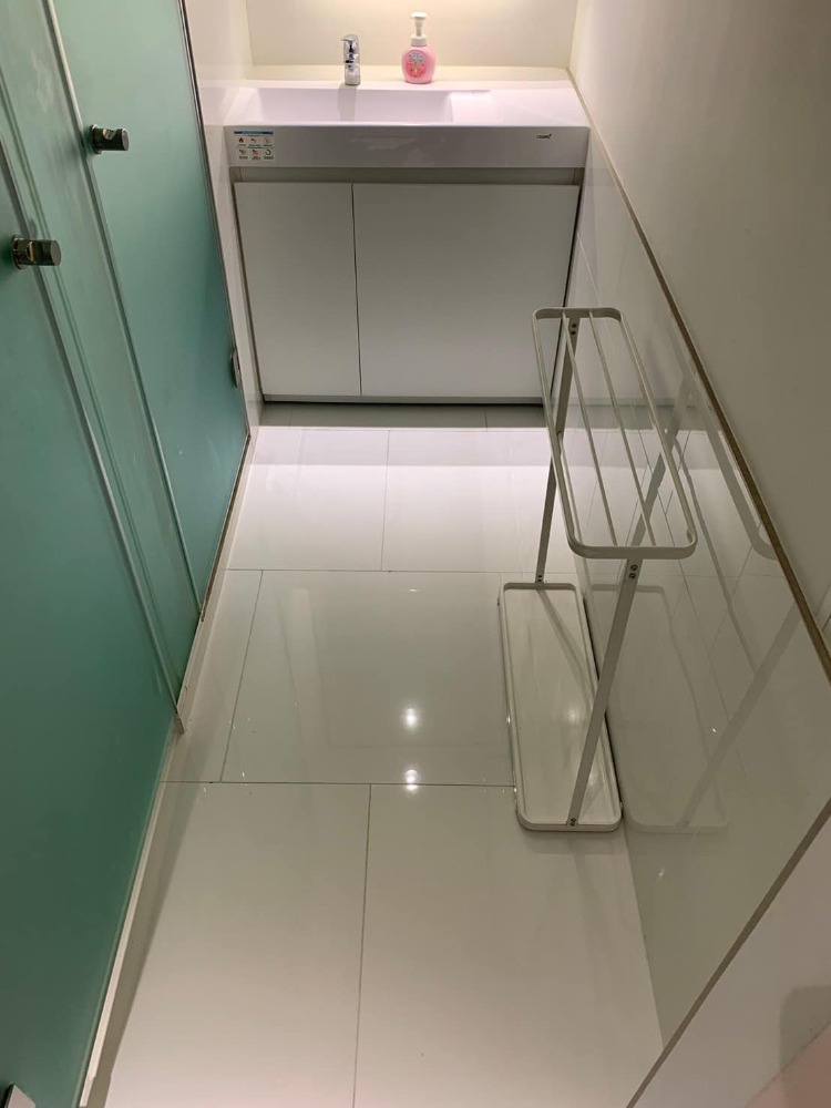 ขายคอนโดสยาม จุฬา สามย่าน : Triple Y Residence【𝐒𝐄𝐋𝐋 & 𝐑𝐄𝐍𝐓】🔥 มุมสงบในเมืองใหญ่ คอนโดสไตล์โมเดิร์น เฟอร์นิเจอร์แน่น พร้อมอยู่ 🔥 ติดต่อไลน์ไอดี: @hacondo