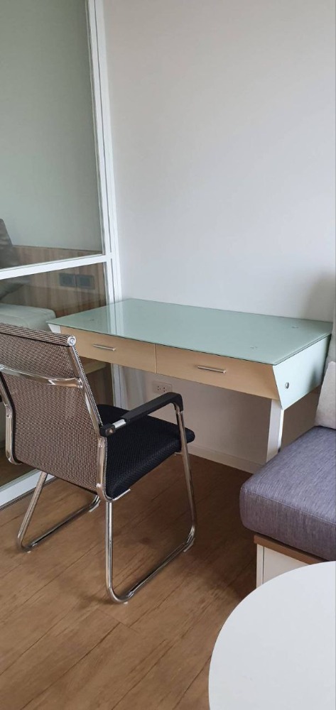 ขายคอนโดสยาม จุฬา สามย่าน : Triple Y Residence【𝐒𝐄𝐋𝐋】🔥 คอนโดโปร่งสบาย แบ่งพื้นที่อย่างลงตัว ให้ความรู้สึกกว้างขวางและเป็นส่วนตัว 🔥 ติดต่อไลน์ไอดี: @hacondo