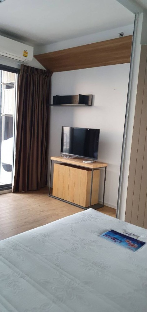 ขายคอนโดสยาม จุฬา สามย่าน : Triple Y Residence【𝐒𝐄𝐋𝐋】🔥 คอนโดโปร่งสบาย แบ่งพื้นที่อย่างลงตัว ให้ความรู้สึกกว้างขวางและเป็นส่วนตัว 🔥 ติดต่อไลน์ไอดี: @hacondo