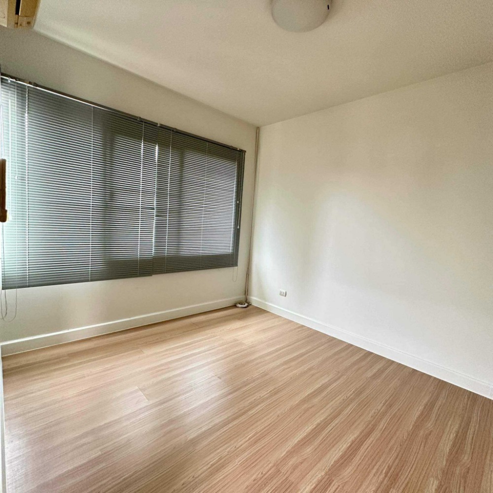 ขายทาวน์โฮมเกษตร นวมินทร์ ลาดปลาเค้า : S-TPVKN101  ขายทาวน์โฮม หมู่บ้านทาวน์พลัส เกษตร-นวมินทร์ ซอย13 ขนาด 20 ตรว. 3ชั้น พื้นที่ใช้สอย 300 ตรม. 3นอน 3น้ำ 5.356 ล้าน 064-959-8900