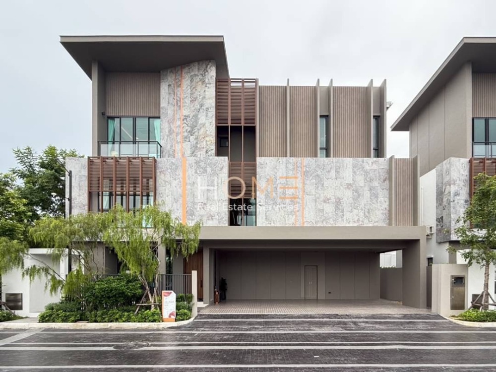 For SaleHouseLadkrabang, Suwannaphum Airport : Detached House The One Signature Bangna - Rama 9 / 5 Bedrooms (FOR SALE), THE ONE Signature Bangna - Rama 9 / Detached House 5 Bedrooms (FOR SALE) CJ518