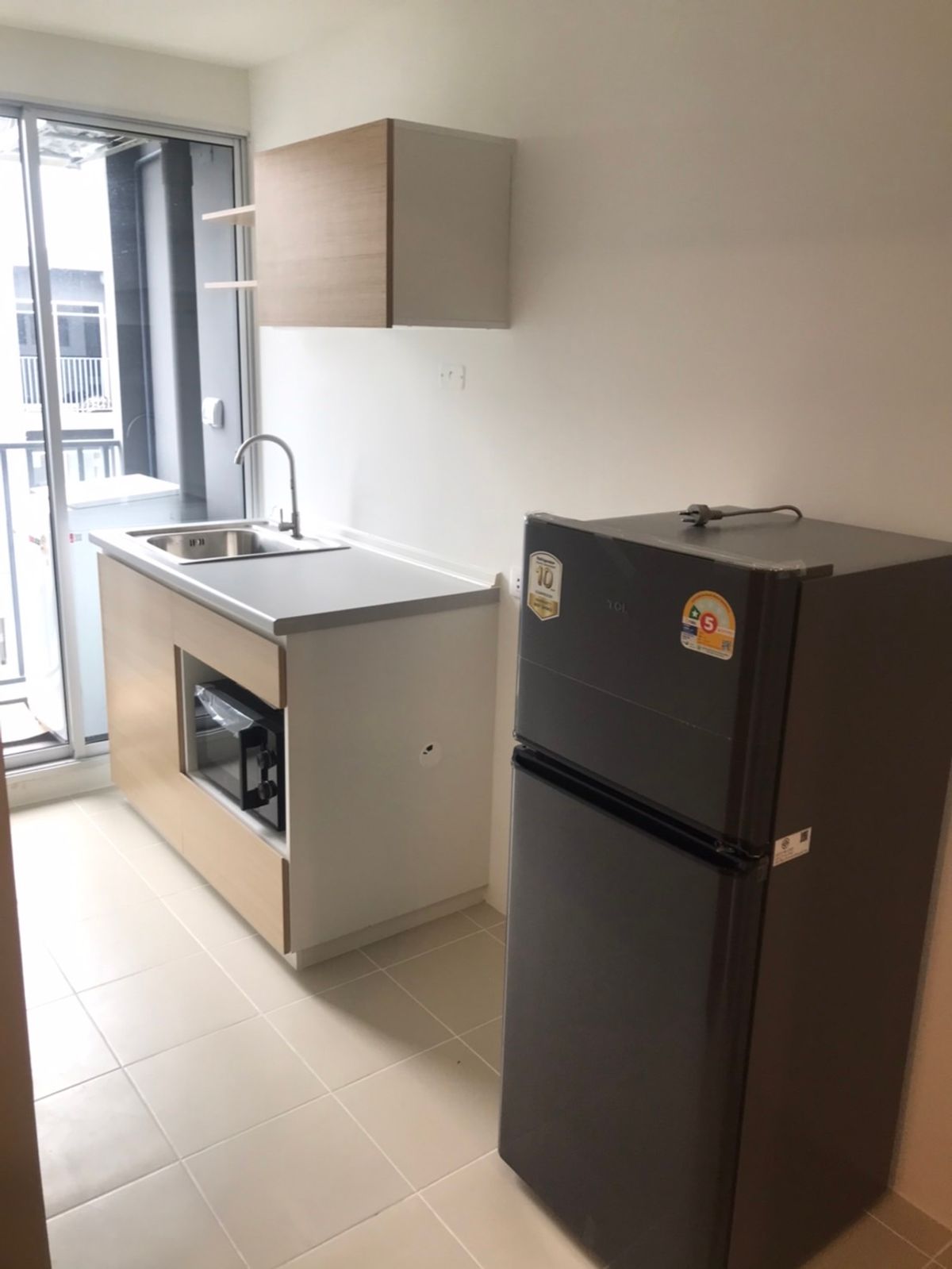 For RentCondoSamut Prakan,Samrong : Condo for rent Sena Kith Sri Dan, new room with complete electrical appliances and furniture