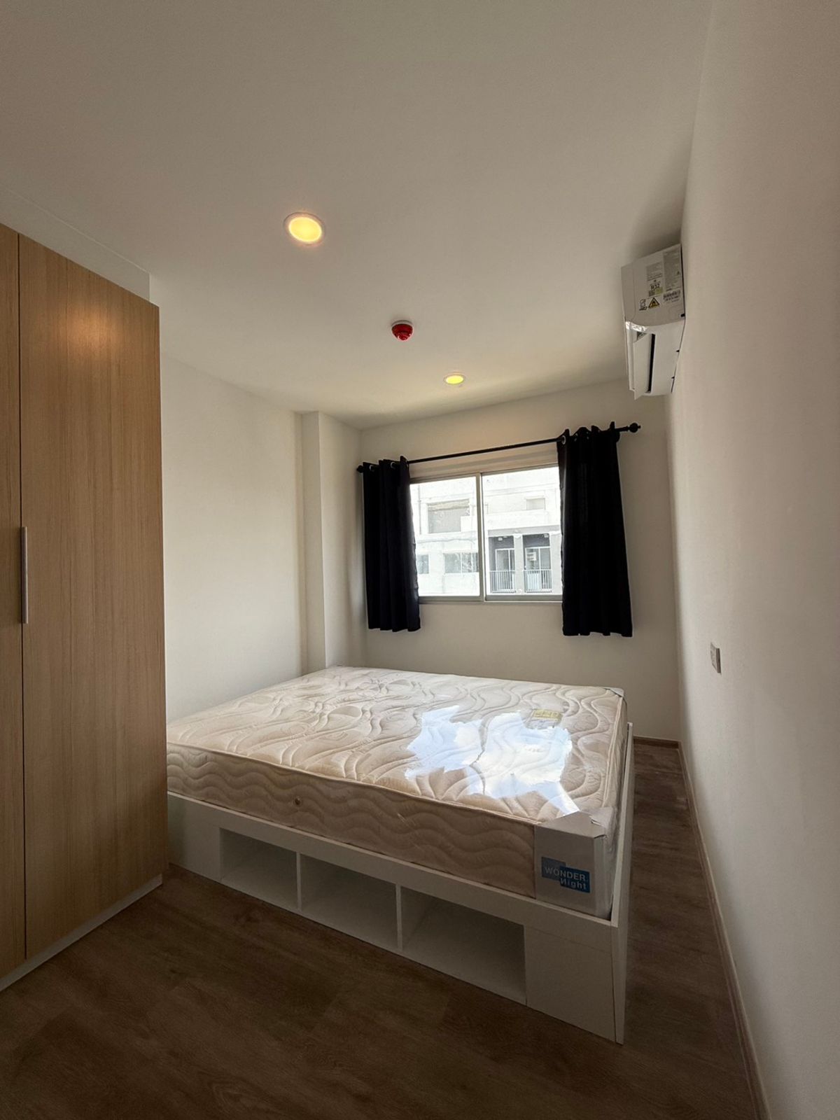 For RentCondo : ให้เช่าคอนโด Sena Kith ศรีด่าน ห้องใหม่ พร้อมเครื่องใช้ไฟฟ้าเฟอร์นิเจอร์ครบ