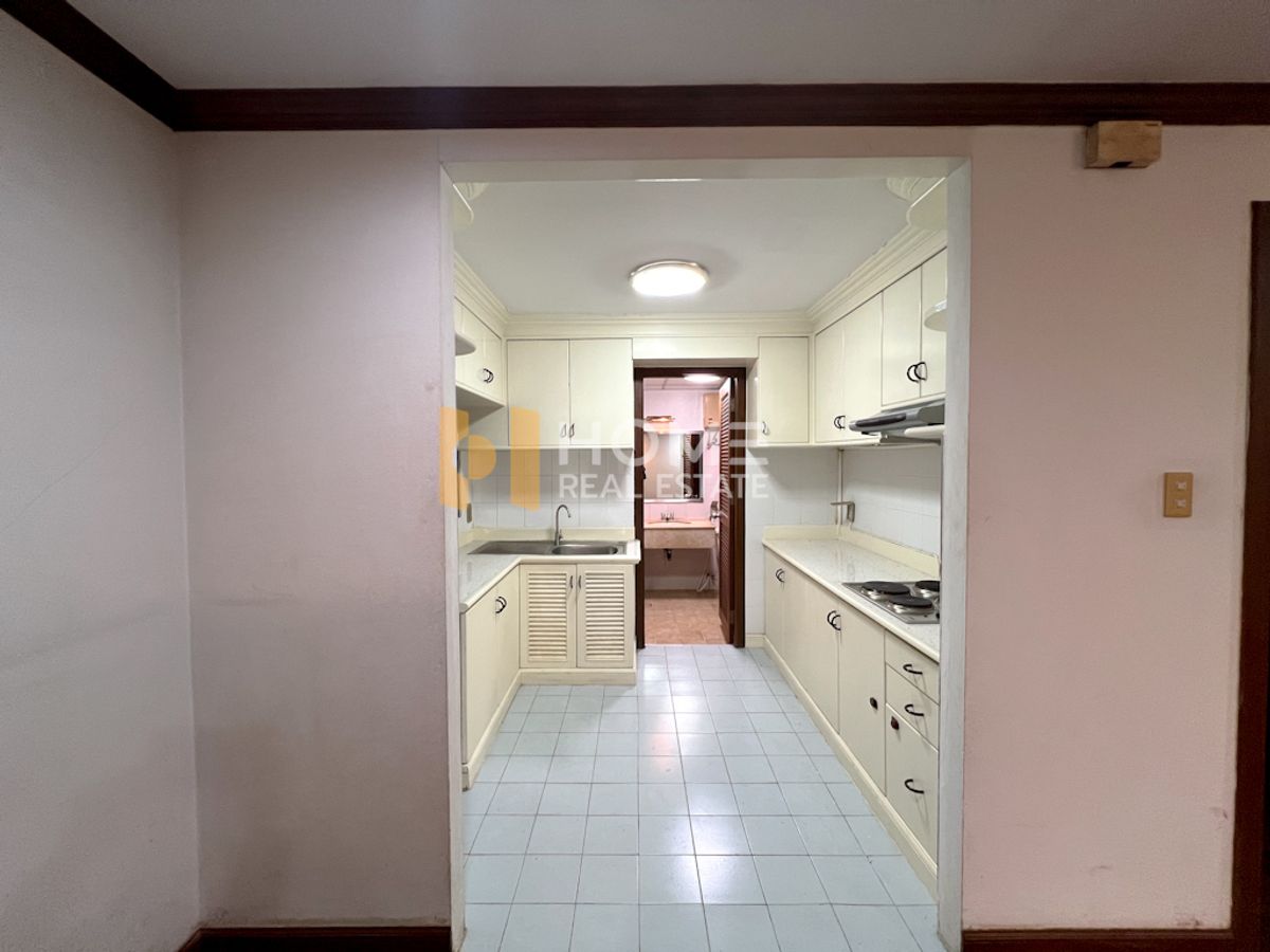 ขายคอนโดสุขุมวิท อโศก ทองหล่อ : ห้องใหญ่ ติด BTS ✨ Acadamia Grand Tower / 2 Bedrooms (FOR SALE), อคาเดเมีย แกรนด์ ทาวเวอร์ / 2 ห้องนอน (ขาย) PINP120