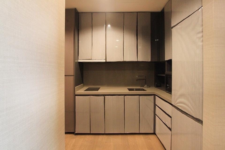 ขายคอนโดสาทร นราธิวาส : for Sale condo The Diplomat Sathon Bath (S15-6980S)