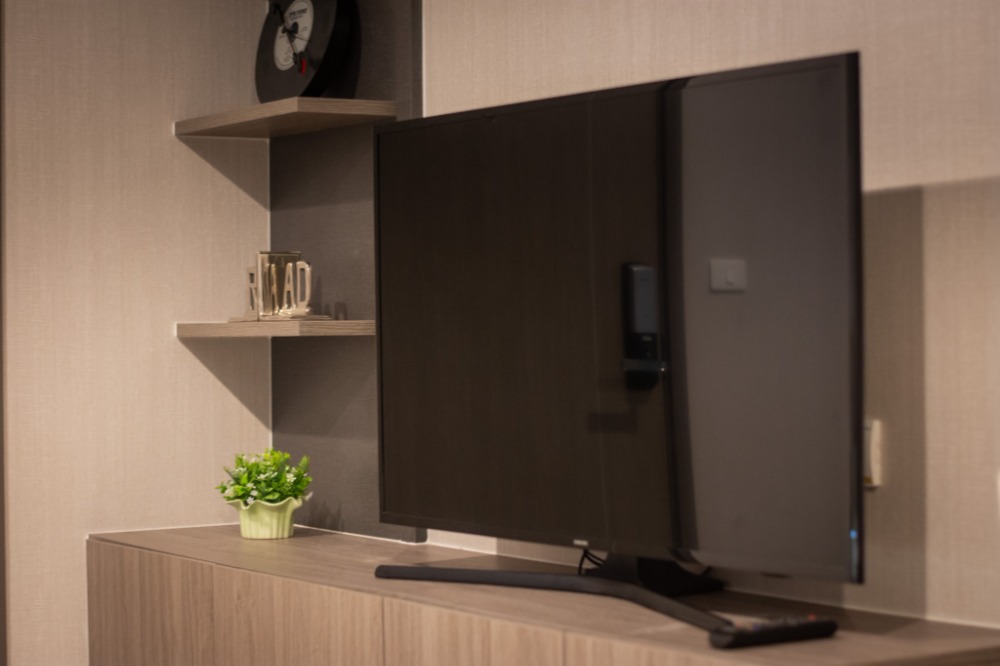 ขายคอนโดท่าพระ ตลาดพลู วุฒากาศ : Ideo Thaphra Interchange【𝐒𝐄𝐋𝐋 & 𝐑𝐄𝐍𝐓】🔥 คอนโดติดรถไฟฟ้าใกล้แหล่งธุรกิจ บิ้วอินแน่น เฟอร์นิเจอร์ครบครัน  🔥 ติดต่อไลน์ไอดี: @hacondo