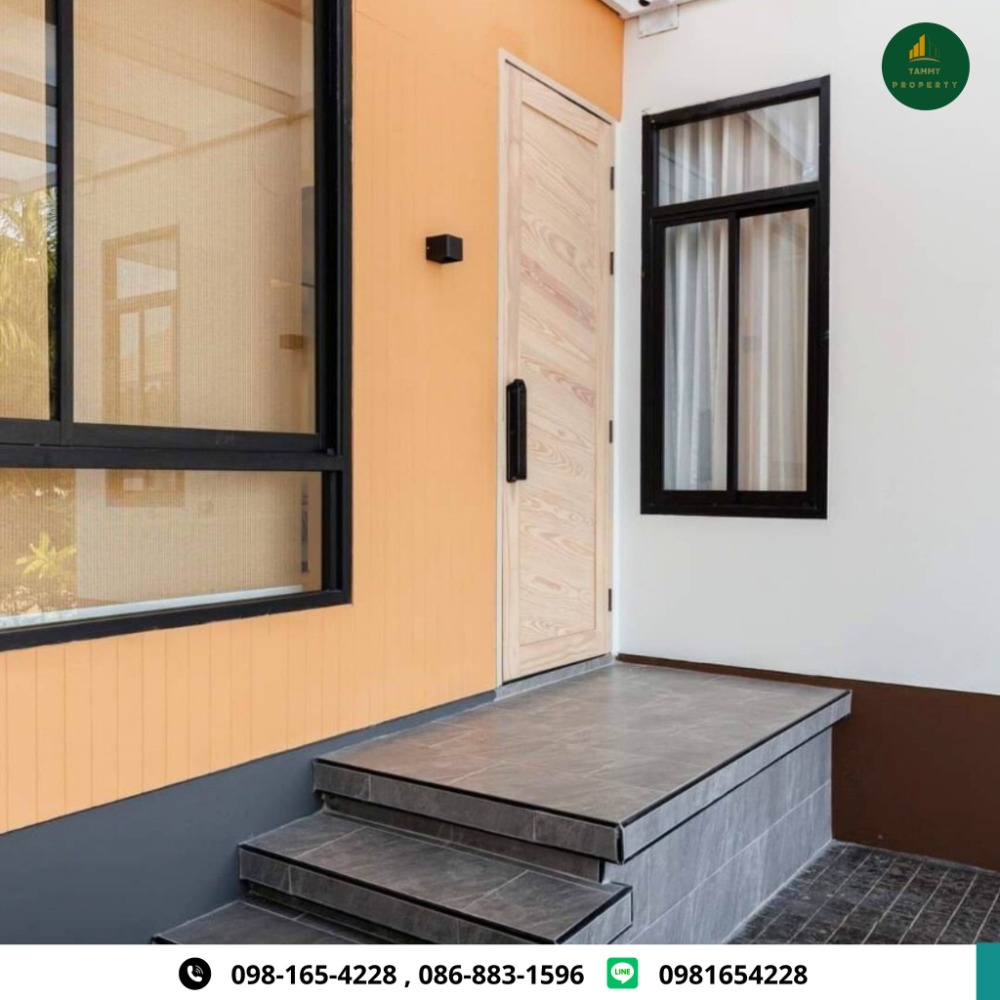 ขายบ้านสมุย สุราษฎร์ธานี : ขายบ้านแฝด 2 ชั้น Modern Luxury Style  โครงการ “ Alisa First – Class “ เดินทางสะดวก ติดถนนสายเอเชีย จุดศูนย์กลางคมนาคมหลัก ใกล้ทั้งสนามบิน และ สถานีรถไฟสุราษฎร์ธานี ลงตัวทั้งความหรูหรา ความอบอุ่น ที่ทันสมัยด้วย Smarthome