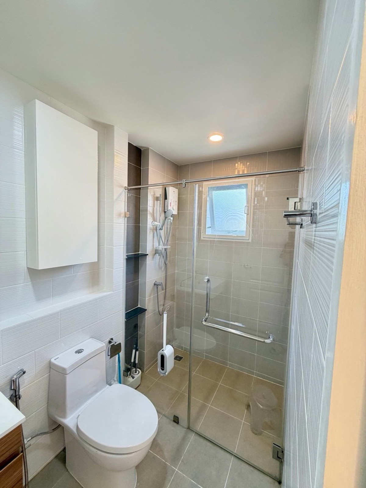 ให้เช่าบ้านปทุมธานี รังสิต ธรรมศาสตร์ : 📍เช่า 𝗖𝗲𝗻𝘁𝗿𝗼 𝗣𝗵𝗮𝗵𝗼𝗹-𝗩𝗶𝗯𝗵𝗮𝘃𝗮𝗱𝗶 𝟮 เซนโทร พหลฯ-วิภาวดี 2