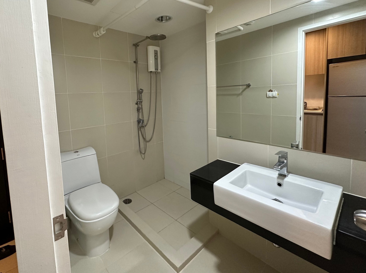 ให้เช่าคอนโดพระราม 9 เพชรบุรีตัดใหม่ RCA : Belle Grand Rama 9 ✨ 1 ห้องนอน  เครื่องใช้ไฟฟ้าครบ 📞 Line : @pukkhome (with @)