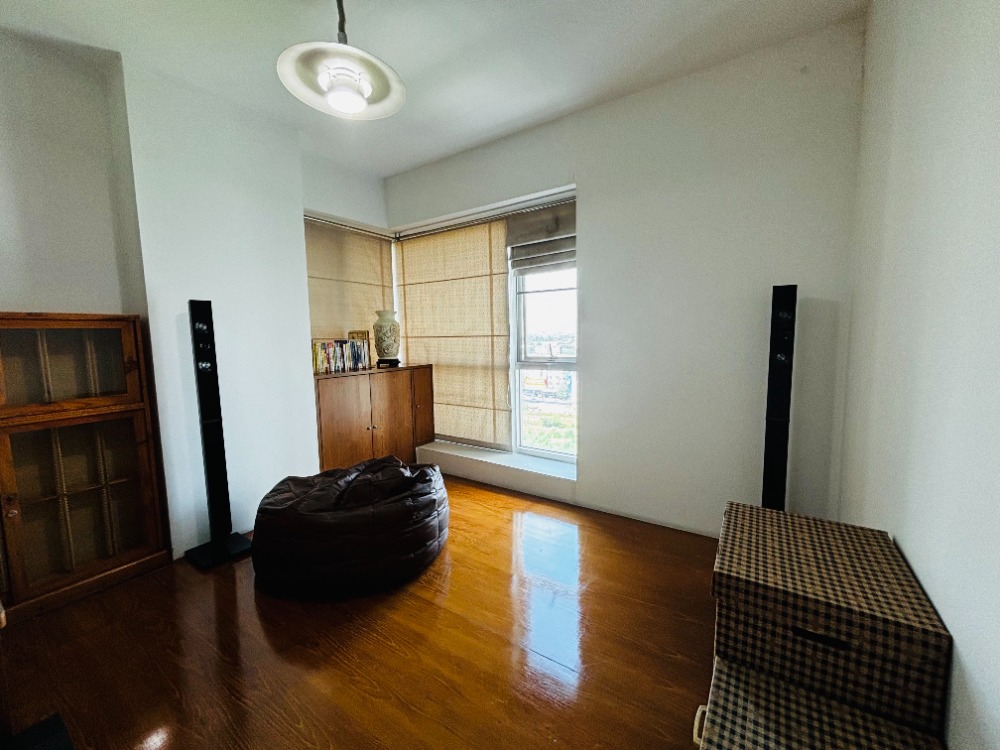 ขายคอนโดพัฒนาการ ศรีนครินทร์ : ให้เช่า ห้องสวย Parkland srinakarin condo  2นอน2น้ำ ขนาด 64sq.m. ชั้น5ตึก A วิวสระว่ายน้ำ