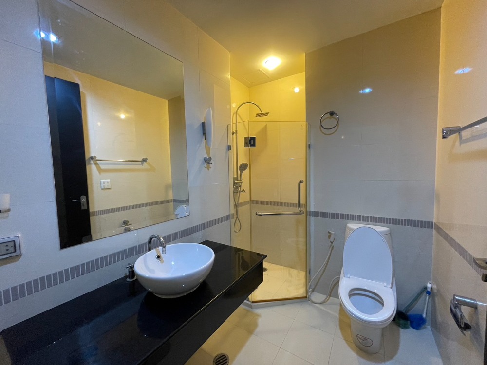 ขายคอนโดราชเทวี พญาไท : บ้านกลางกรุง สยาม ปทุมวัน ห้องชั้นสูง ตึก A ตำแหน่งหายาก ไม่บล็อควิว  เจ้าของอยู่เอง ห้องแต่งสวยพร้อมอยู่